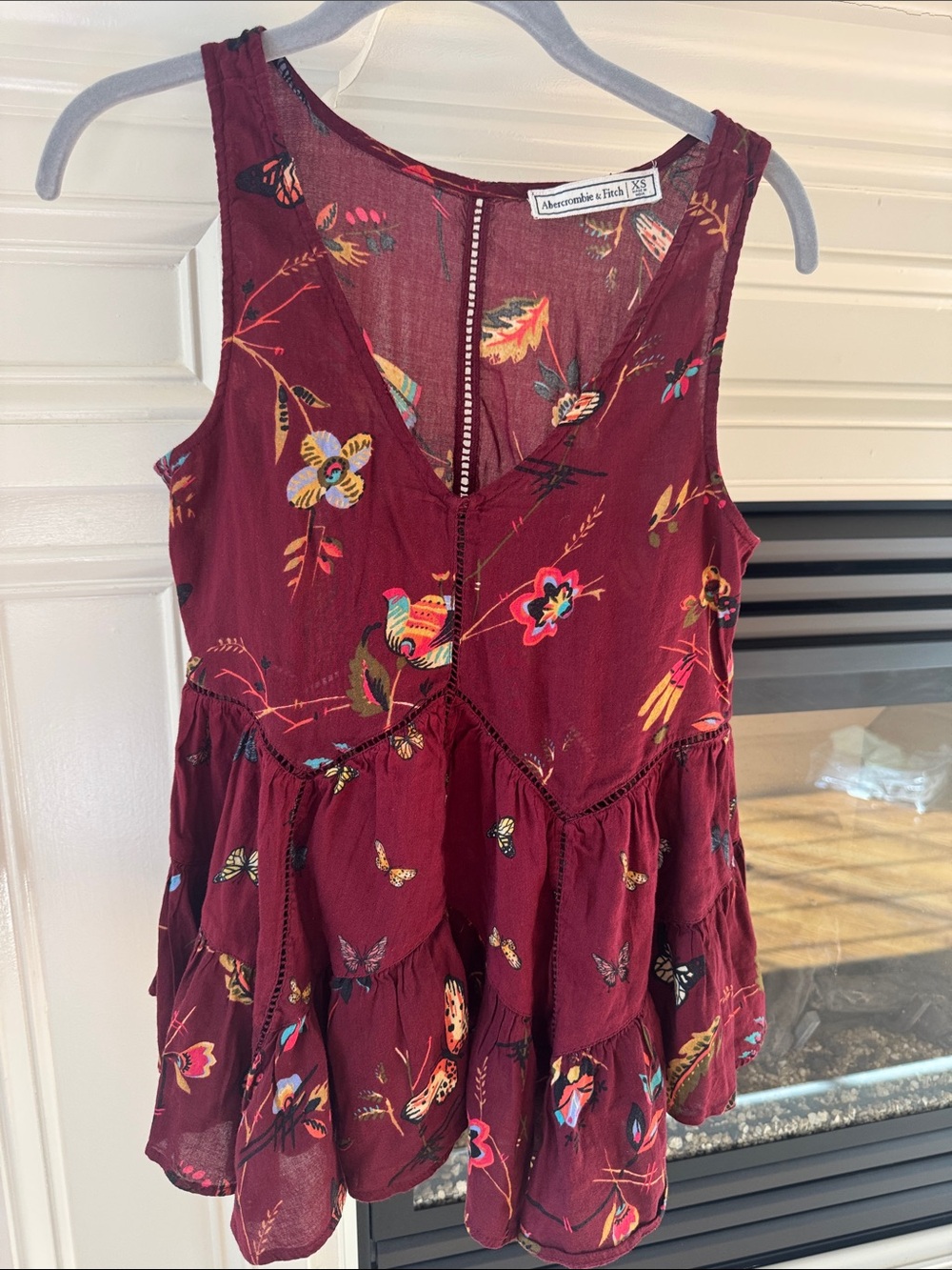 Abercrombie & Fitch Maroon Floral Butterfly Tiered V-Neck Tank
